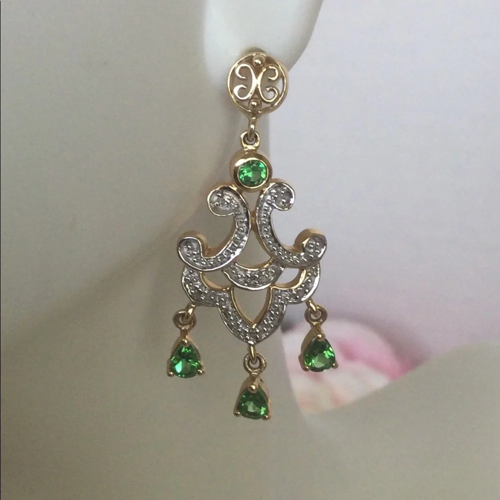 14k, Rare Tsavorite Green Garnet Chandelier Earrings. - Picture 6 of 6